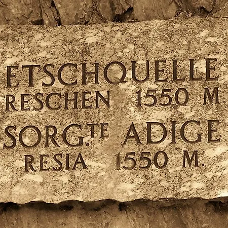 Hotel Etschquelle Resia